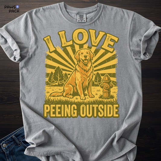 Dog Loves Peeing T-shirt